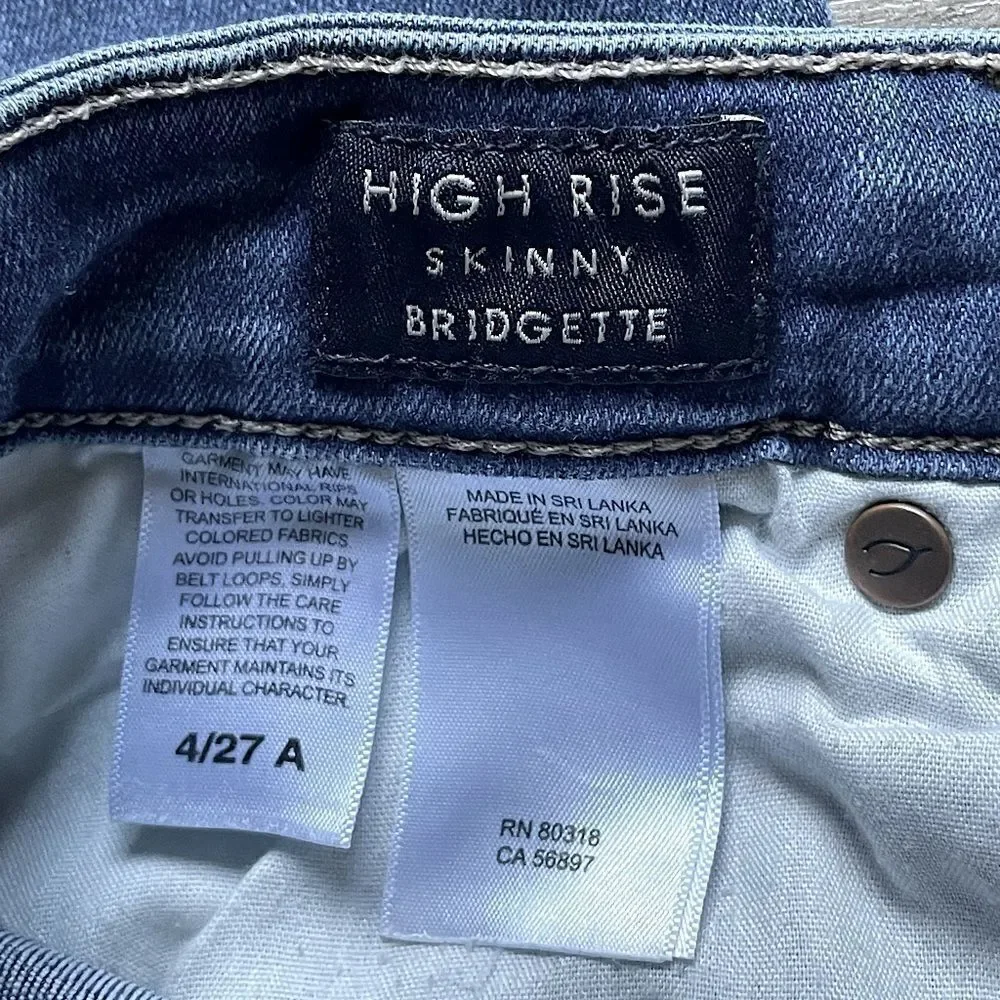 Women’s Lucky Jeans, Frayed-Hem, “Bridgette”, High-Rise, Skinny Jeans. Size 4/27